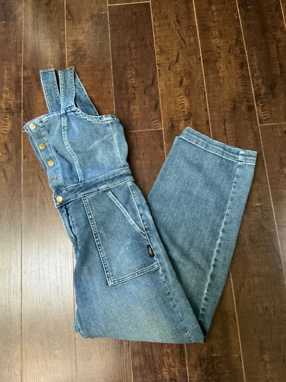 Silver Jeans cottagecore blue denim wide straight leg overalls  (XS)
